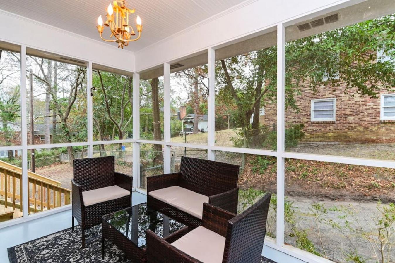 Pristine 3Br-Centrally Located Columbia Exterior photo